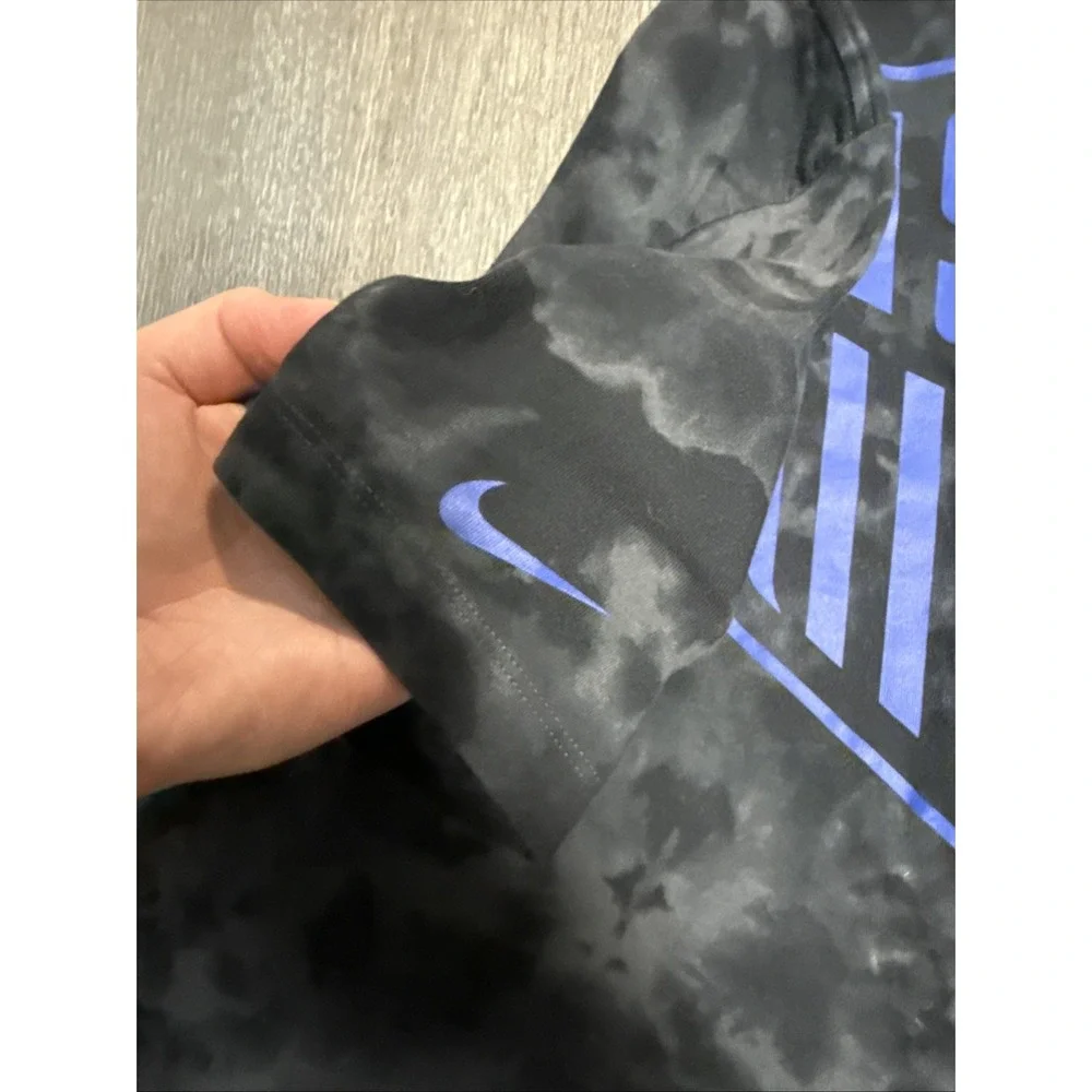 Nike men size